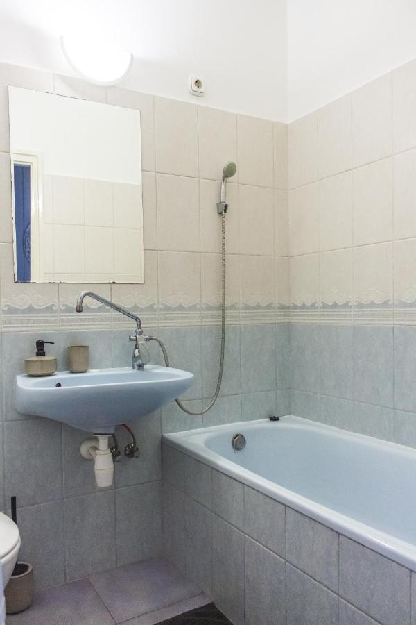 Panorama View Deluxe Apartment 베스프렘 외부 사진