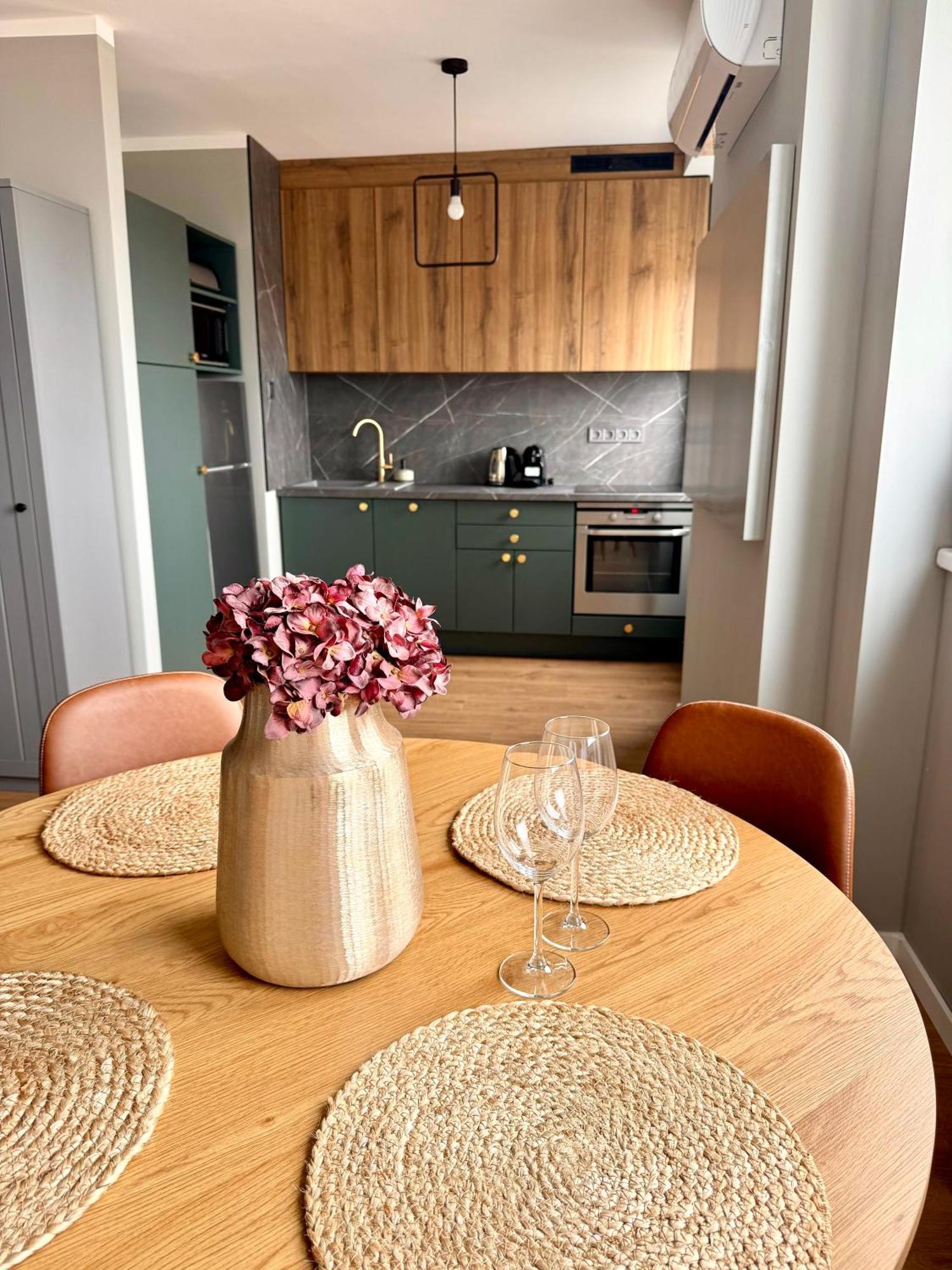 Panorama View Deluxe Apartment 베스프렘 외부 사진